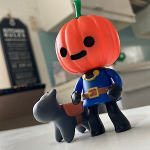 Headless Horseman - limited number 2023 art toy