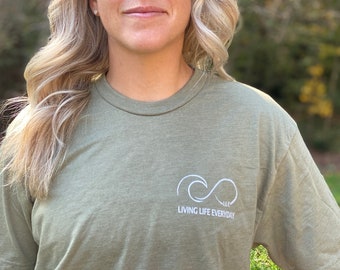 Living Life Everyday Unisex T-Shirt - Wave of Positivity