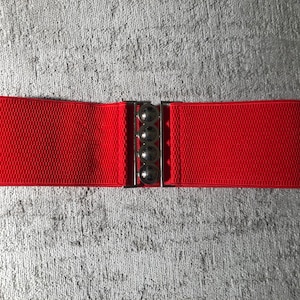 Vintage Retro Wide Elasticated Stretch Cinch Belt Waist Enhacing One Size Fits 8-18 Variety of Colours Red