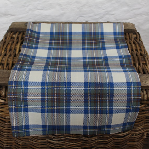 Pre-Cut - Stewart Blue Dress *Muted* Scottish Tartan - Fat Quarter (75x50cm / 29x19inches) - Fine 100% Wool 11oz