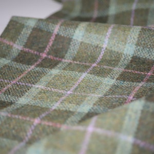 Moorland Check 100% Wool Tweed Fabric UK Made Cloth  **Sold By The Half-Metre** Not Harris - Beautiful British Made Wool Fabric!
