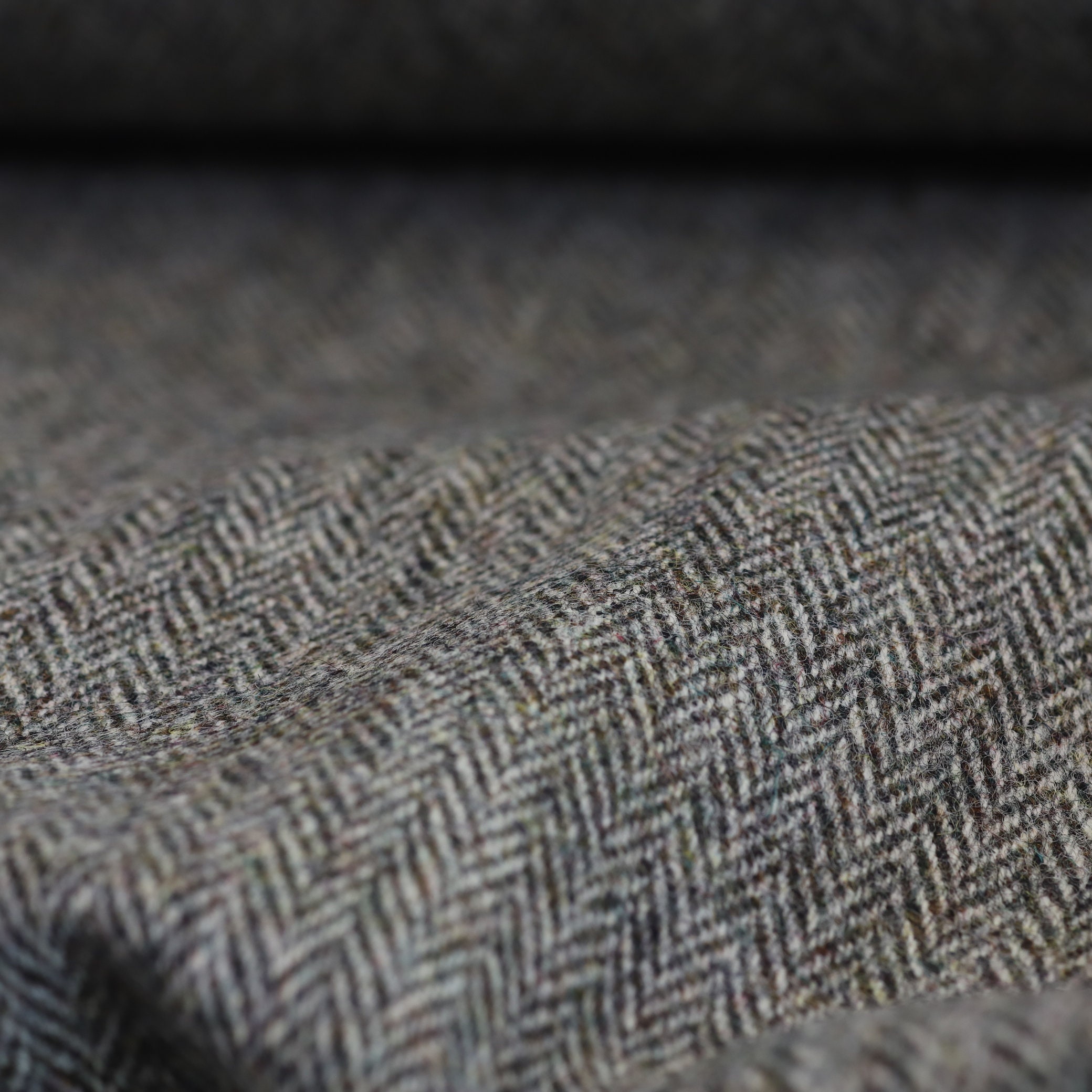 100% Wool UK Made Tweed Fabric Cloth *£26.50 Per Metre* Not Harris Small Batch