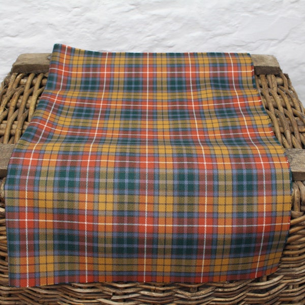 Buchanan Mini *Ancient* Scottish Tartan - Fat Quarter (75x50 cm / 29x19 inches) - Fine 100% Wool 11oz - Made in Britain *Excellent Quality*
