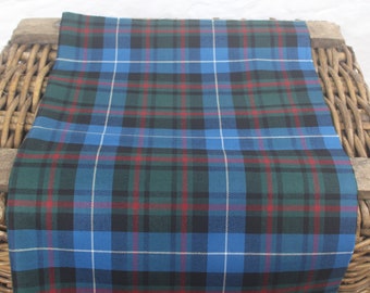 Pre-Cut - MacRae Hunting *Ancient* Scottish Tartan - Fat Quarter (75x50 cm / 29x19 inches) - Fine 100% Wool 11oz - Made in Britain