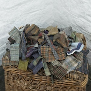 500g Quality British Tweed SCRAPS Pieces, 100% Wool Fabric Remnants, RAG RUG *Not Harris
