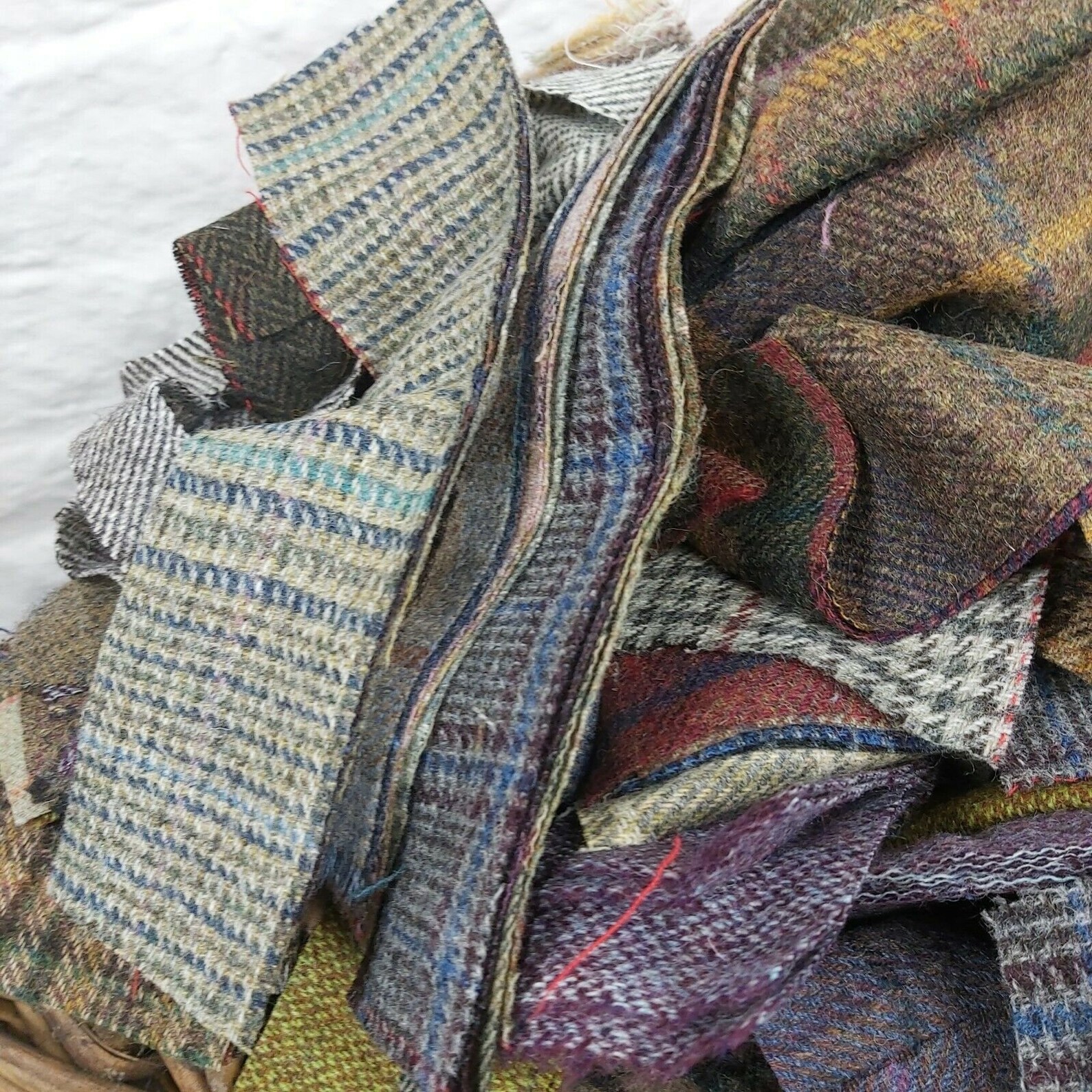 500g Quality British Tweed SCRAPS Pieces 100 Wool Fabric Etsy