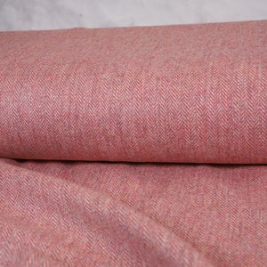 Coral Herringbone 100% Wool Tweed Fabric UK Made Cloth **Vendu par le demi-mètre** Pas Harris - Beau tissu de laine de fabrication britannique!