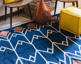 Blauwe kelim vloerkleed gebloemd | Platgeweven woonkamer slaapkamerdecoratie | Trendy statement esthetische wollen vloerkleden | Afmeting laagpolig 3 x 5 5 x 8 8 x 10 inch