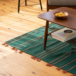 Green Flatwoven Cotton Kilim Rug | Living Room Area Rug Runner | 2x3 4x6 5x8 8x10 Rugs | Trendy Home Decor | Modern Scandinavian Design
