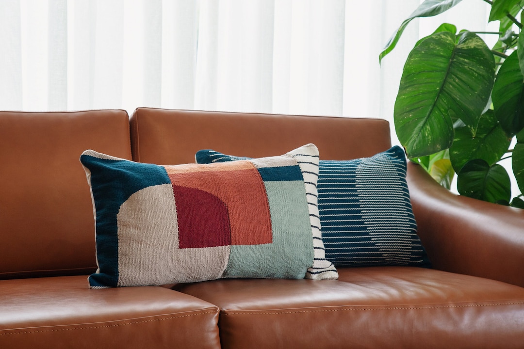 35 Best Colorful Throw/Sofa Pillows Ideas