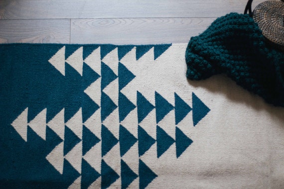 Directions handmade flatwoven modern kilim rug; wool; handrafted; 8x10; 4x6; 6x9; simple rug; southwestern rug; aztec rug; area rug; rugs