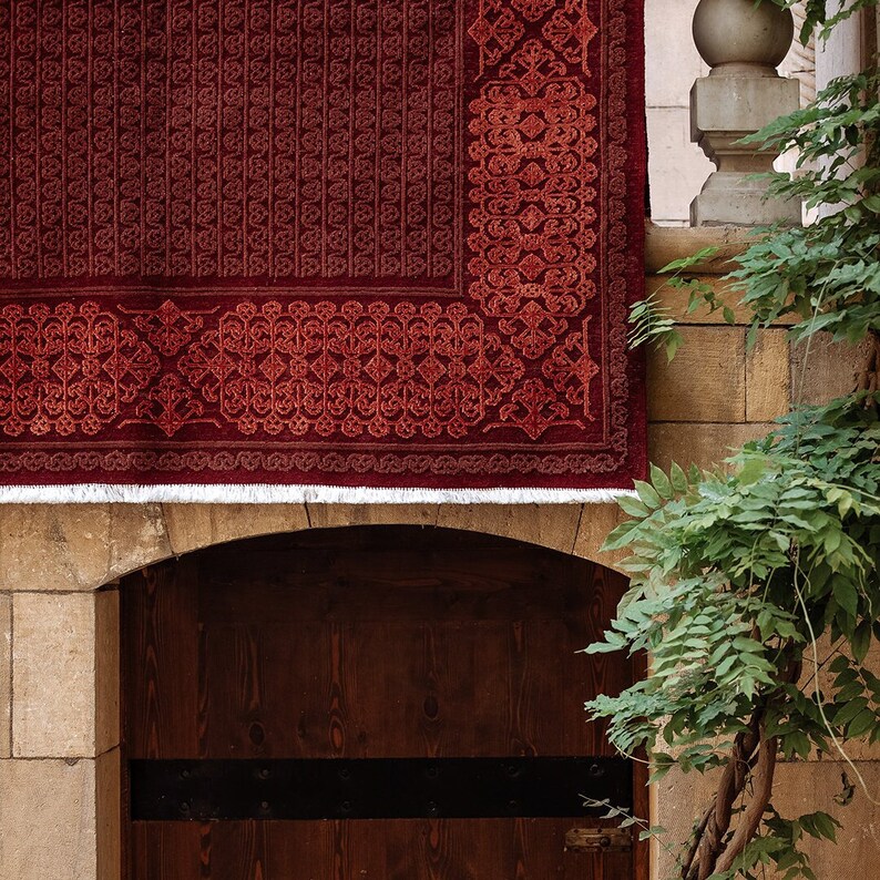 Burgundy Red Hand knotted woven area rug