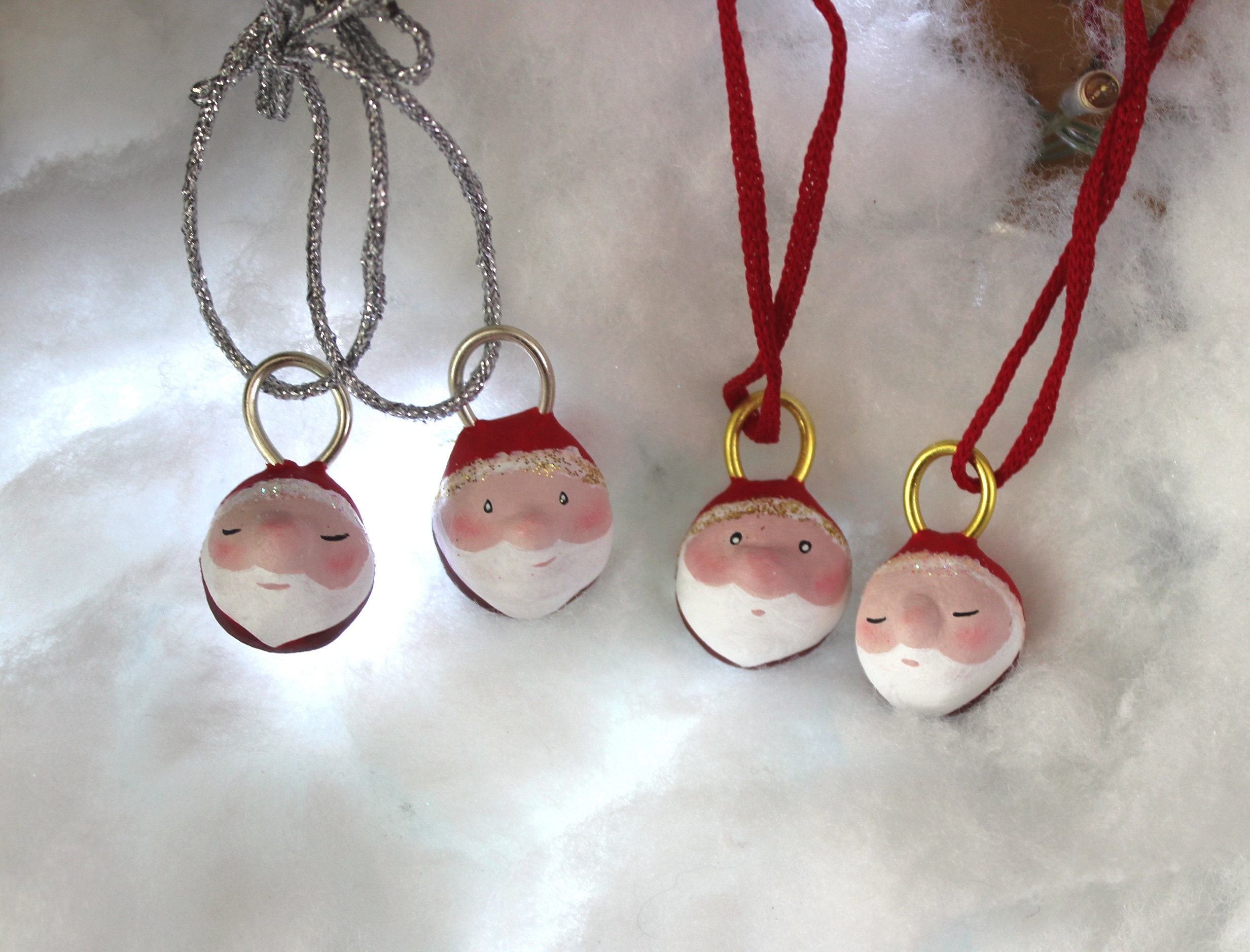 Lot de Petit Père Noël en Argile | Rouge/Lot Of Little Clay Santa Claus | Red