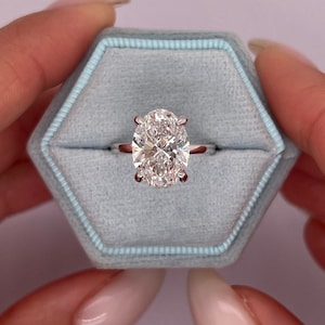 4 Carat IGI Certified D Color VVS2 Clarity Oval Excellent Cut Lab Grown Diamond Solitaire Engagement Ring 18k White Gold