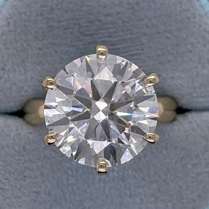 GIGANTIC SALE 10.39 Carat IGI Certified F color VS1 Round Brilliant Ideal Cut Lab Grown Diamond Solitaire Engagement Ring 18k Yellow Gold