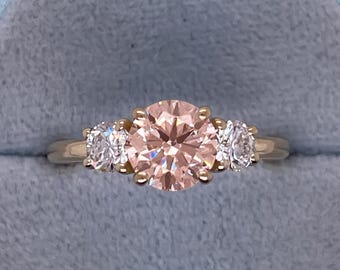 1.5 Carat Total Fancy Vivid Pink Color  VVS2 Clarity IGI Certified Round Ideal Cut Lab Grown Diamond Three Stone  Engagement Ring 18k Gold