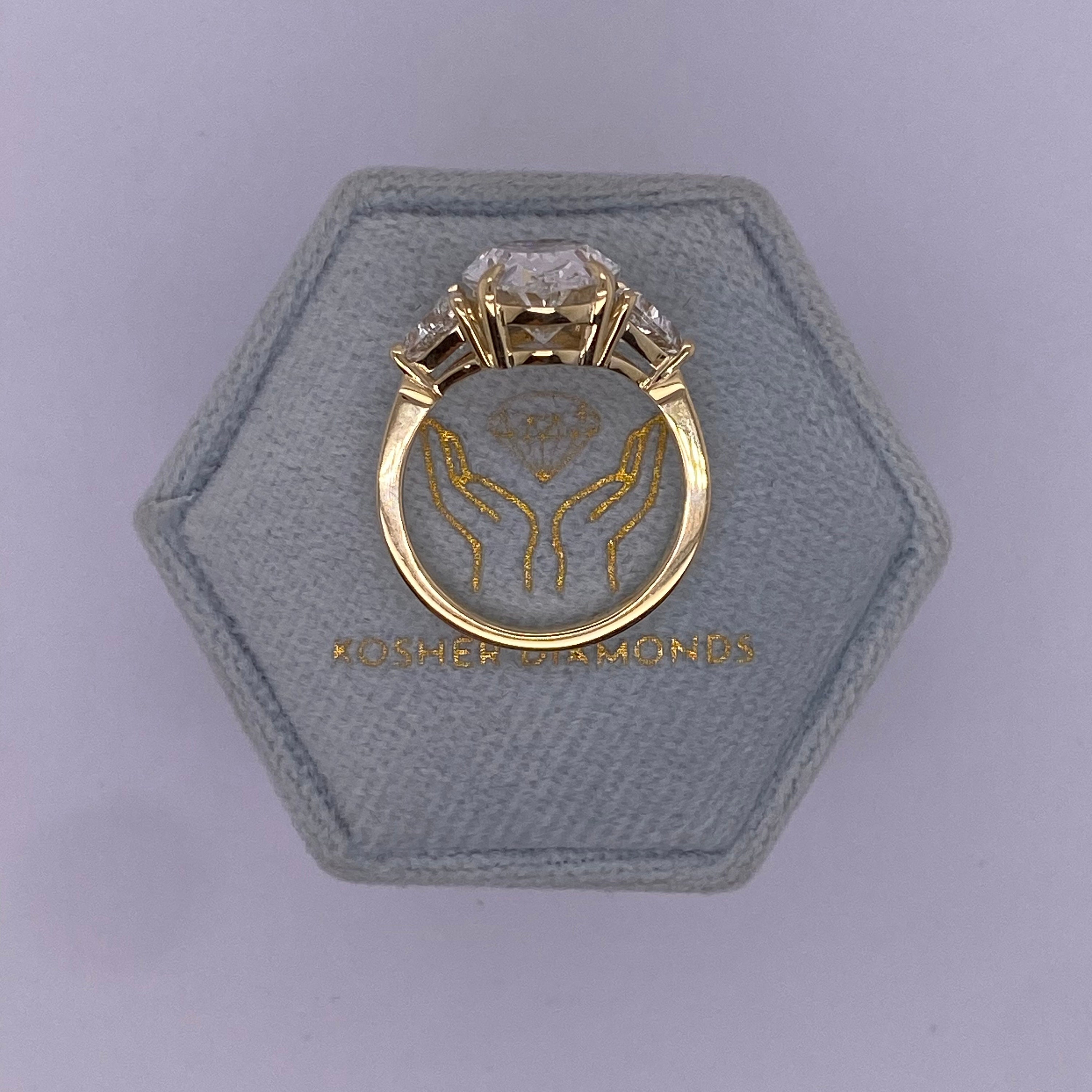 5 Carat E Color VVS2 Clarity IGI Certified Oval Cut Lab