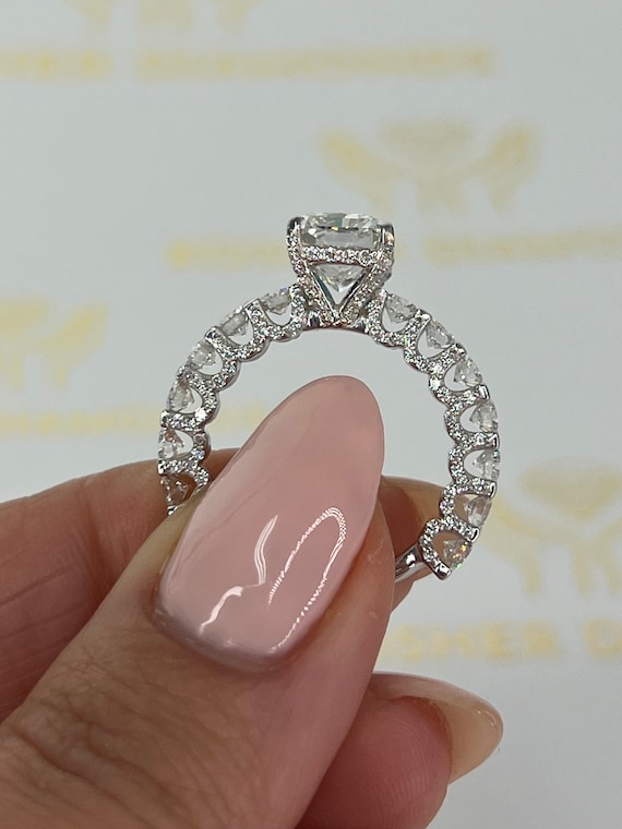 5 Carat F VVS2 IGI CERTIFIED Radiant Cut Lab Diamond Solitaire