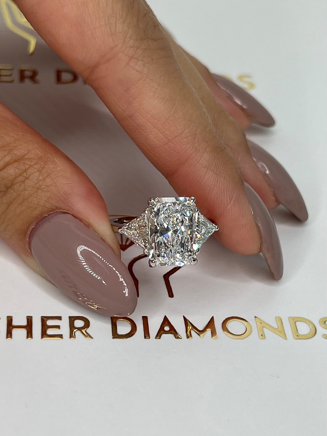 5 Carat IGI CERTIFIED E Color VVS2 Clarity Radiant Cut Three Stone Lab ...