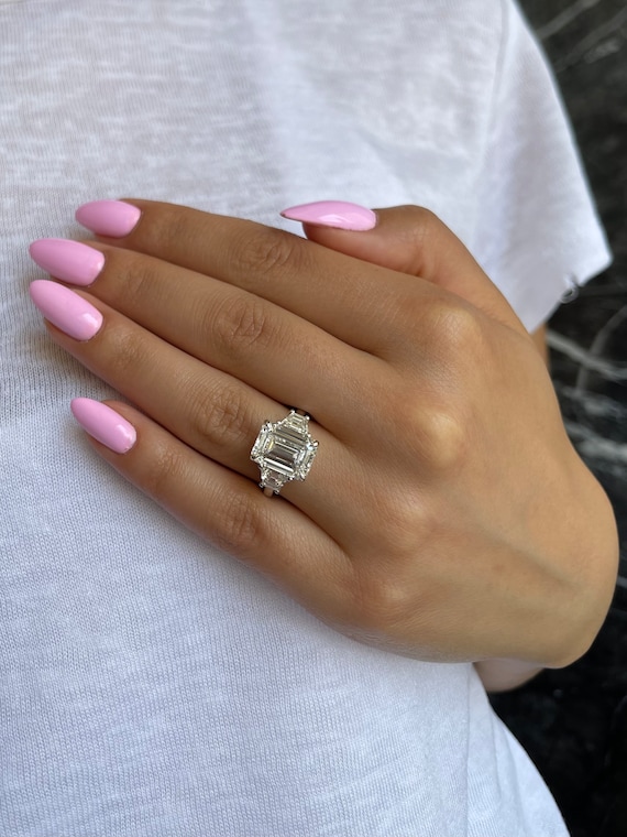 Our BEST DEAL Ever Huge Quality 8.5 Carat IGI Certified E VVS2