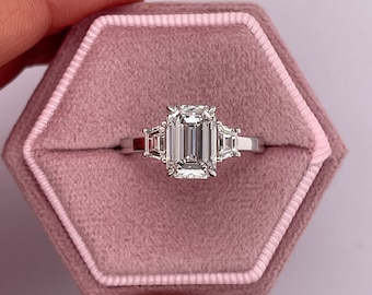 2.5 Carat D Color VVS2 Clartity Lab Grown Emerald Cut Three Stone Diamond Engagement Ring Side Trapezoid Diamonds 18k White Gold Ring