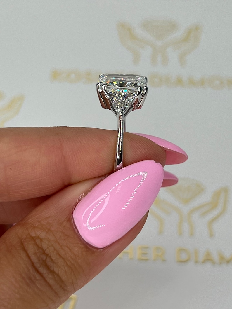 5 Carat IGI CERTIFIED E Color VVS2 Clarity Elongated Radiant Cut Lab ...