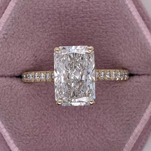 4.25 Carat E color VVS2 Clarity  IGI CERTIFIED Elongated Radiant Cut Lab Grown Hidden Halo Diamond Engagement Ring 14k Yellow Gold
