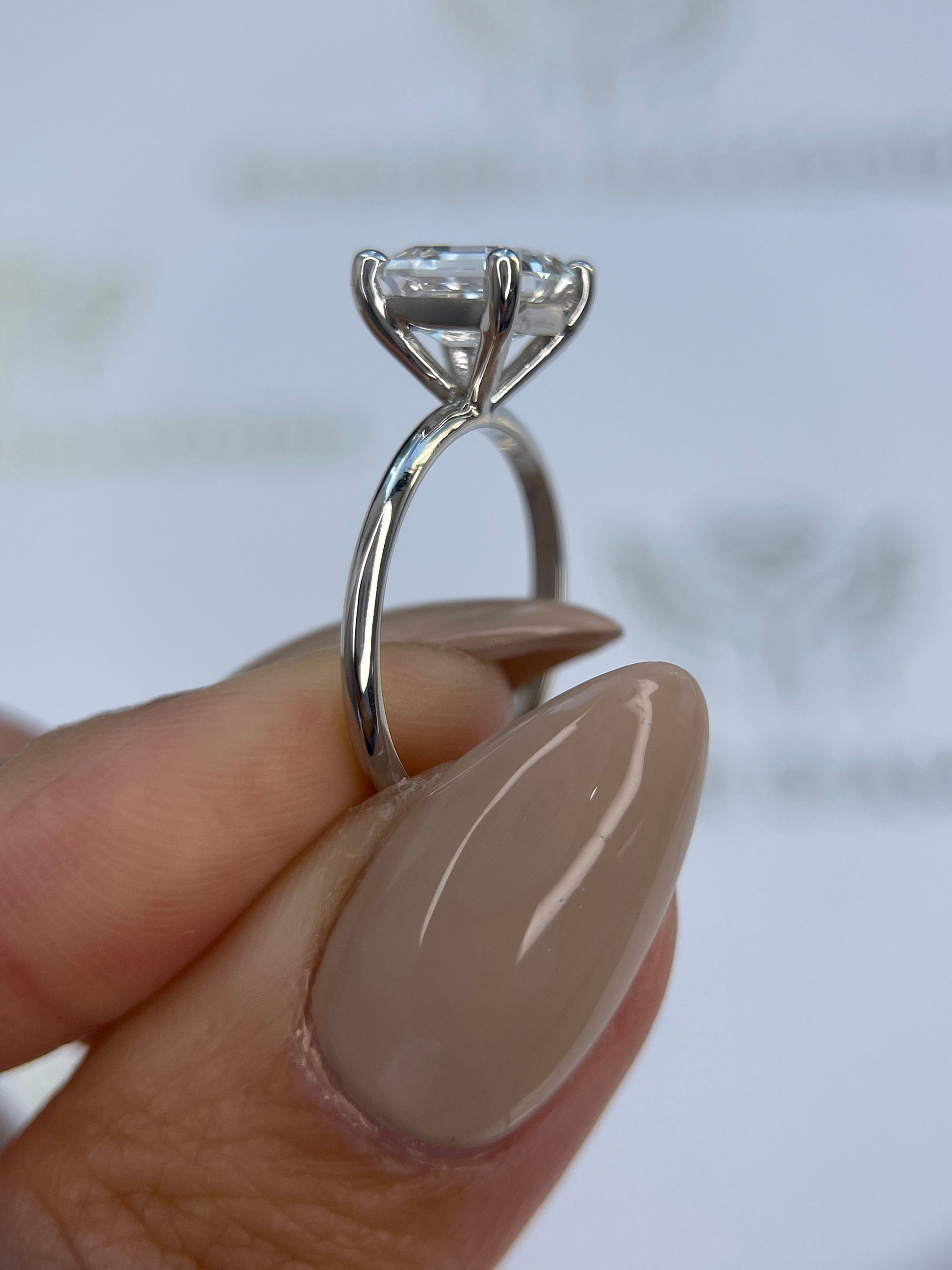 2 Carat IGI Certified E Color VVS2 Clarity Asscher Cut Lab