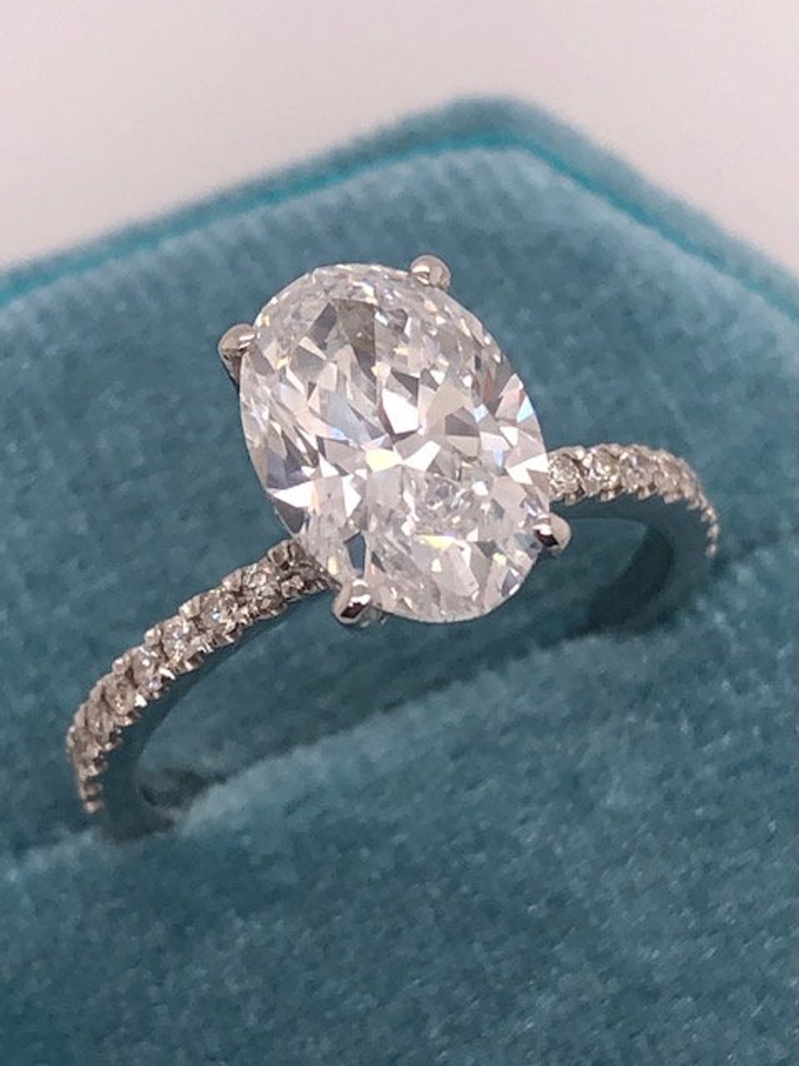2 Carat Oval Diamond Engagement Ring Lab Grown Diamond Etsy
