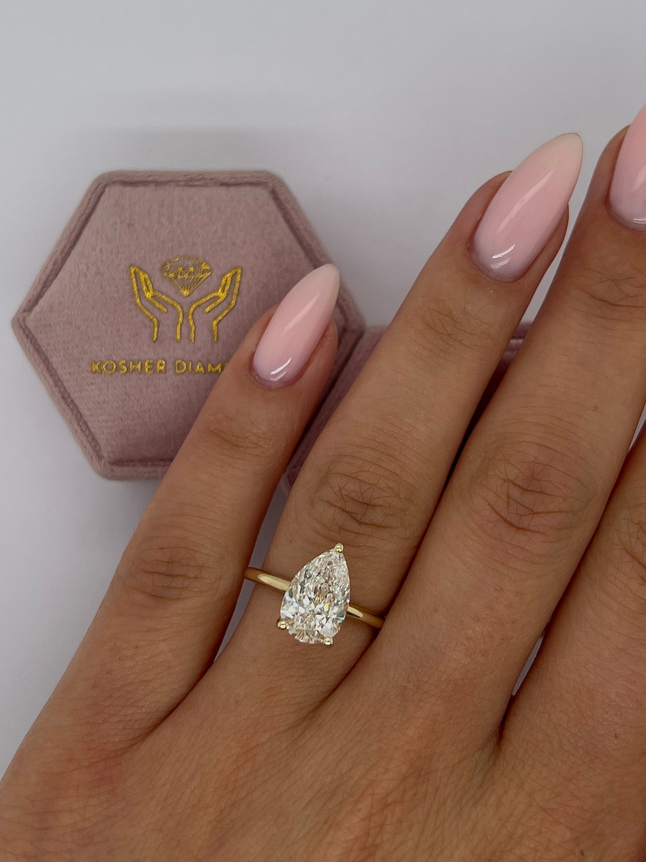 Compre Anillo De Compromiso Wailord En Corte Redondo 1 Quilates 9k Oro