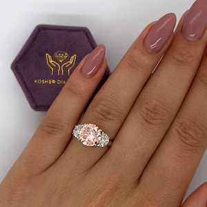 2.5 Carat IGI Ceritifed Fancy Vivid Pink Color VVS2 Round Ideal Cut Lab Grown Three Stone Diamond Engagement Ring Half Moon Side Diamonds