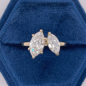 Bague de fiançailles solitaire diamant taille marquise certifiée IGI, couleur D 1,5 carat, pureté VVS2 or jaune 14 carats