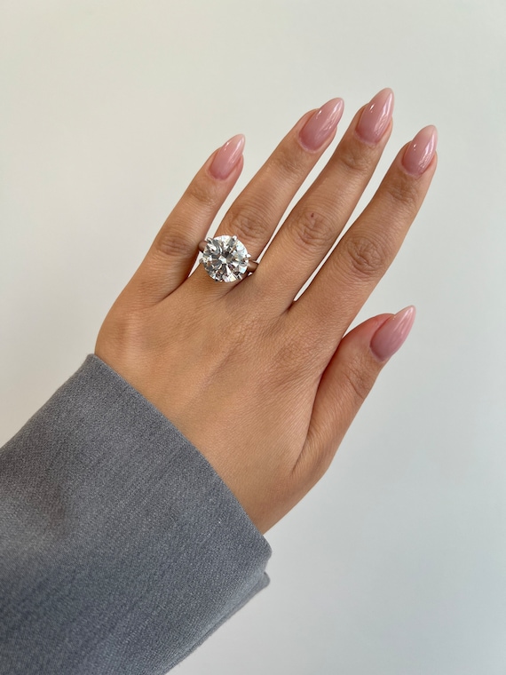 GIGANTIC IGI Certified 8 Carat F VS1 Round Excellent Cut Lab Grown Diamond Solitaire Engagement Ring Great Investment Best Price