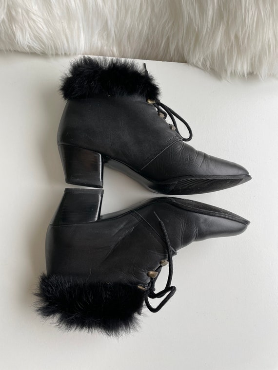 Vintage Black Boots Fur Trim Low Heel Lace Up Sho… - image 3