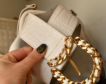 Vintage White Genuine Leather Belt with Gold Chain Buckle from 1970-1980s made in Italy