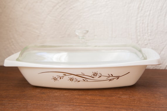 Pyrex Golden Honeysuckle 055 Large Casserole Dish With Lid Etsy