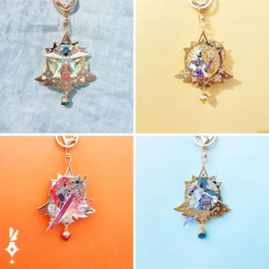 MONDSTADT CHARACTERS: Genshin Vision's Heart Pin Keychain