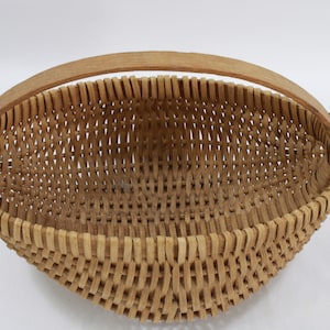 Vintage Basket, Basket w/ Handle, Splint Basket, Willow Rib Basket, Handmade Buttocks Style Basket God&#39;s Eye Crossing Splint Free USA Ship