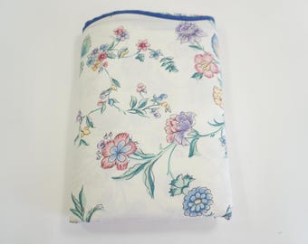 Laura Ashley-patroon van Chinese zijde, volledig laken, vintage Laura Ashley-beddengoed, gebroken witte bloemen laken op volledige grootte, gratis schip uit de VS