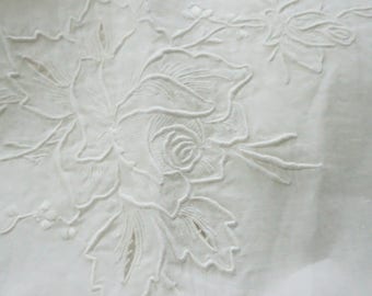 Mantel de lino antiguo, punzonado y bordado, mantel de lino fino blanco, decoración de mesa de ducha de boda, lino de dote, barco gratis