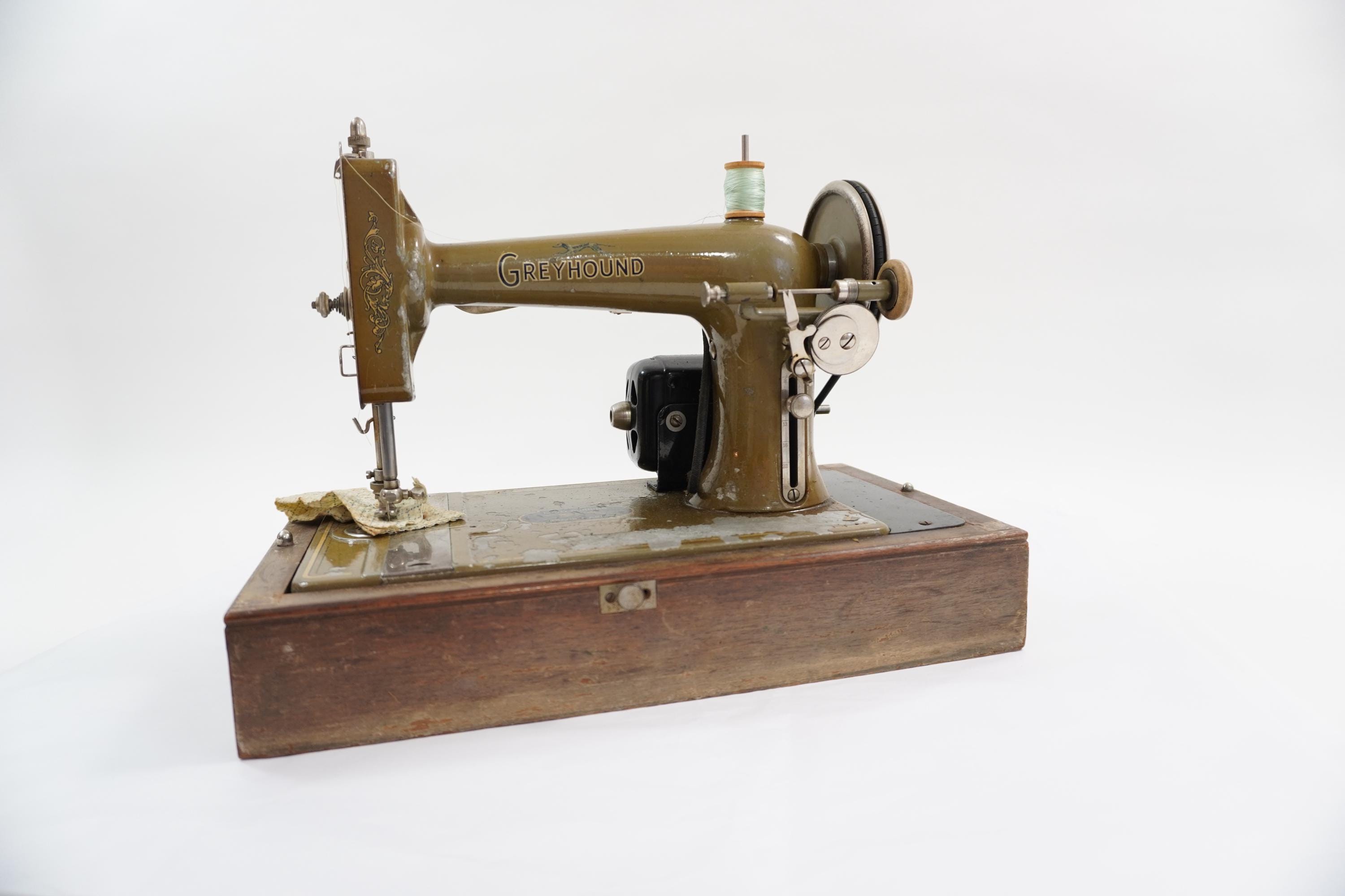 Singer sphinx sewing machine - Etsy 日本