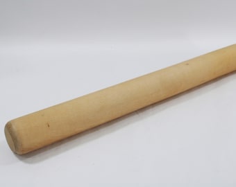Solid Wood Rolling Pin, Vintage Maple Wood Rolling Pin, Vintage Kitchen, Retro 1970's Kitchen Decor, 19.5" L Pastry Roller, Free Ship