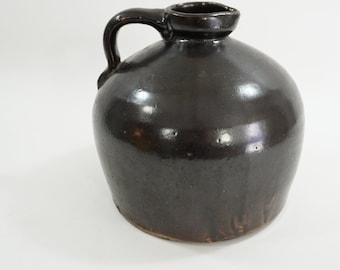 Brauner Krug, Steinzeugkrug, Mondschein-Stil, brauner Glasur-Wasser-Weinkrug, antike Keramik mit Griff, brauner Ton, freies Schiff aus den USA