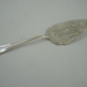 Silver Plate Pie Server, Gorham Heritage Silverplate Server, Vintage Holiday Wedding Dining Room Serving Piece, Lot 125 Free USA Ship