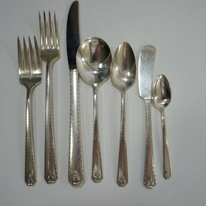 Prestige Silverplate Flatware, 1938 Pattern Bordeaux, Holiday Silverplate, 102 pcs., Service for 12 minus 1 Knife, Lot 106 Free USA Ship