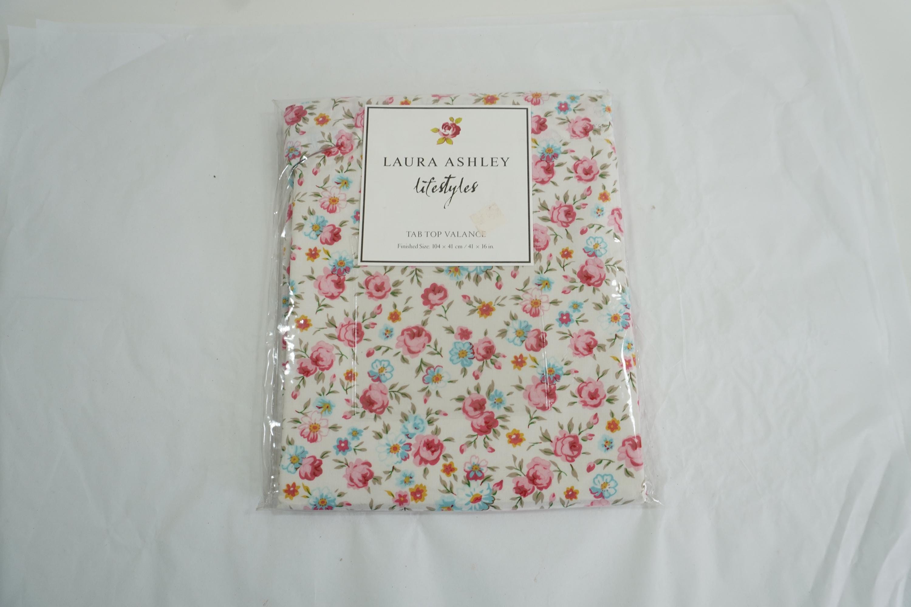Laura ashley home - Etsy 日本