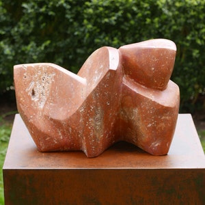 Abstracte sculptuur, tuinkunst, tuinsculptuur, buitensculptuur, stenen sculptuur, tuinbeeld, buitenkunst, abstracte stenen sculptuur