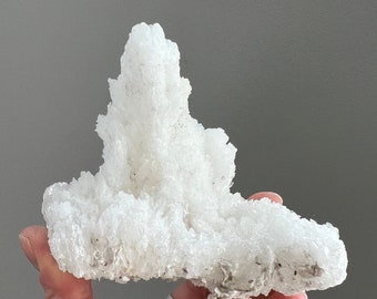 White Aragonite Cluster Aragonite Specimen Raw Aragonite Crystal Cave Calcite Flos Ferri Aragonite Raw Mineral Specimen Guizhou China A8