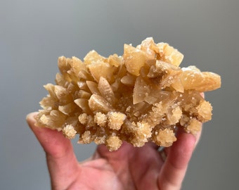 Wenshan Calcite Flower Dogtooth Calcite Stalactite Calcite Crystal Cluster Orange Calcite Specimen Yellow Calcite Formation Yunnan China A6