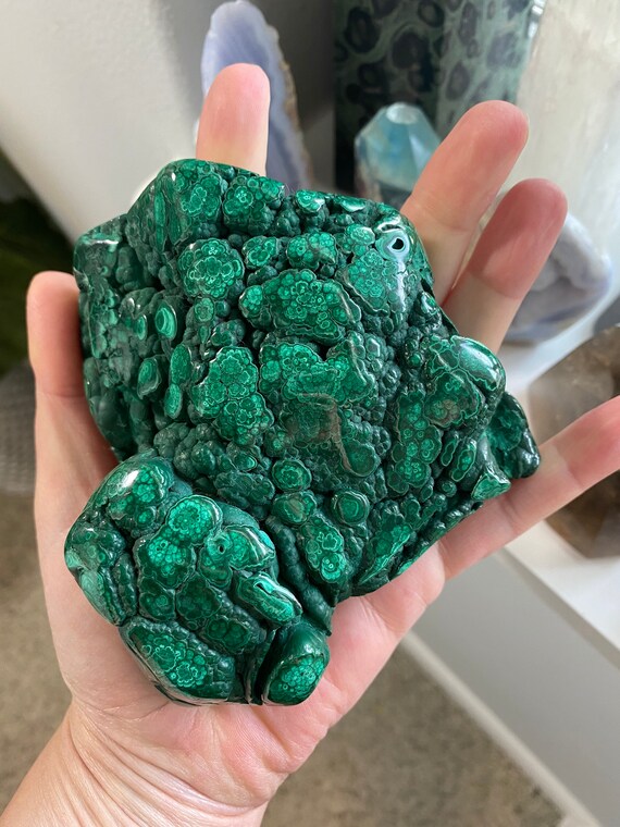 malachite polished stone